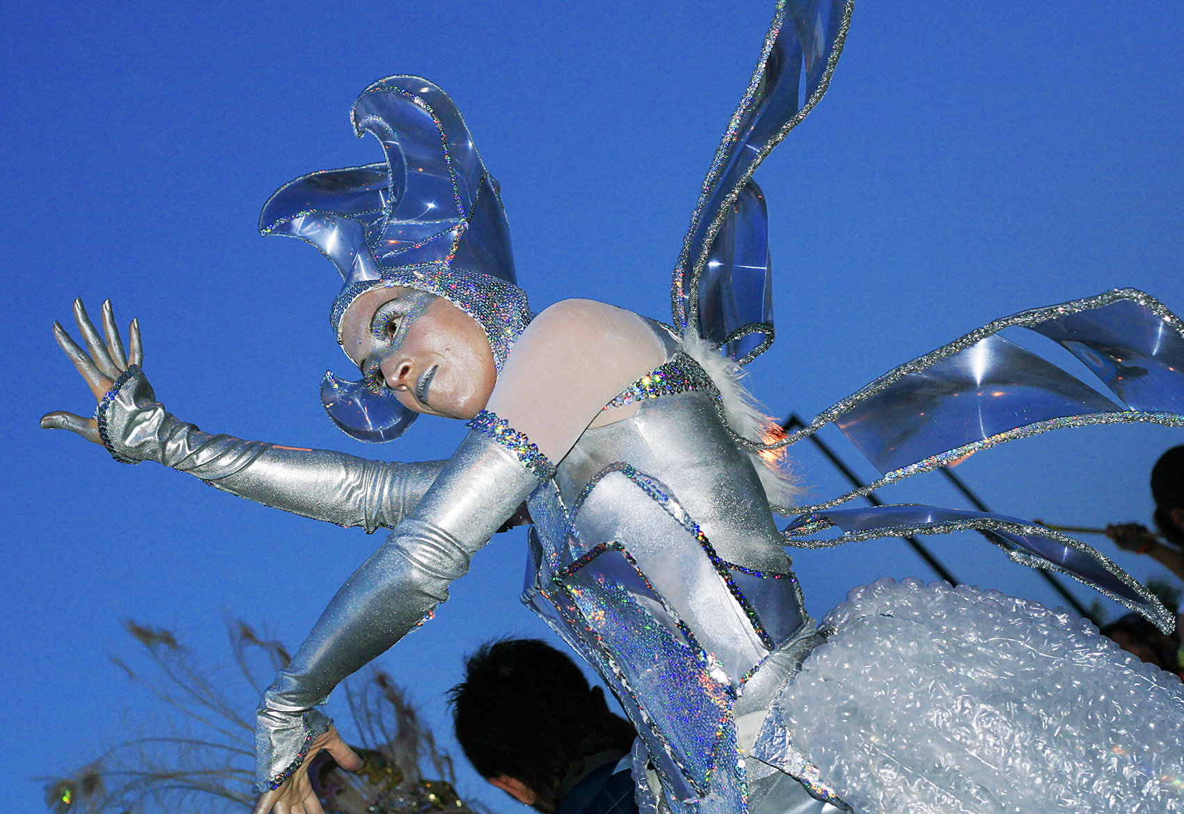 Quelques minutes avant le défilé de la Fierté gaie / Minutes before the Pride Parade