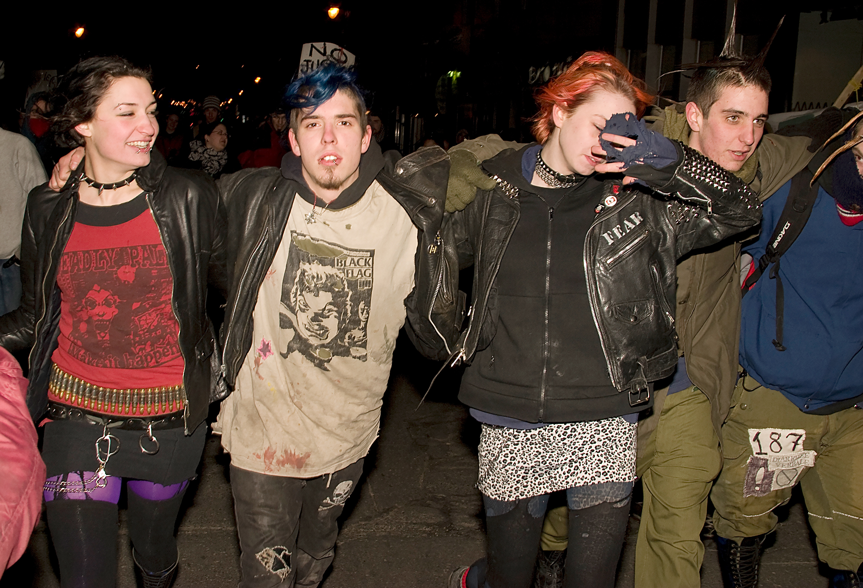 Manifestation contre la brutalité policière à Montréal
